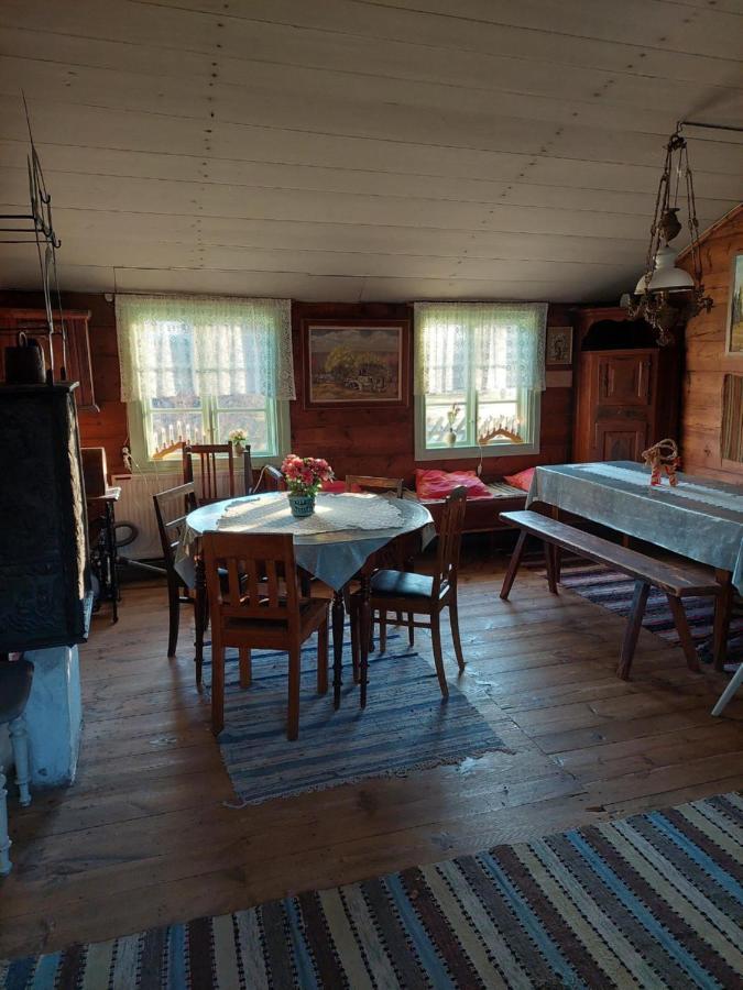 Haestveda Vandrarhem Och Stugor Extérieur photo