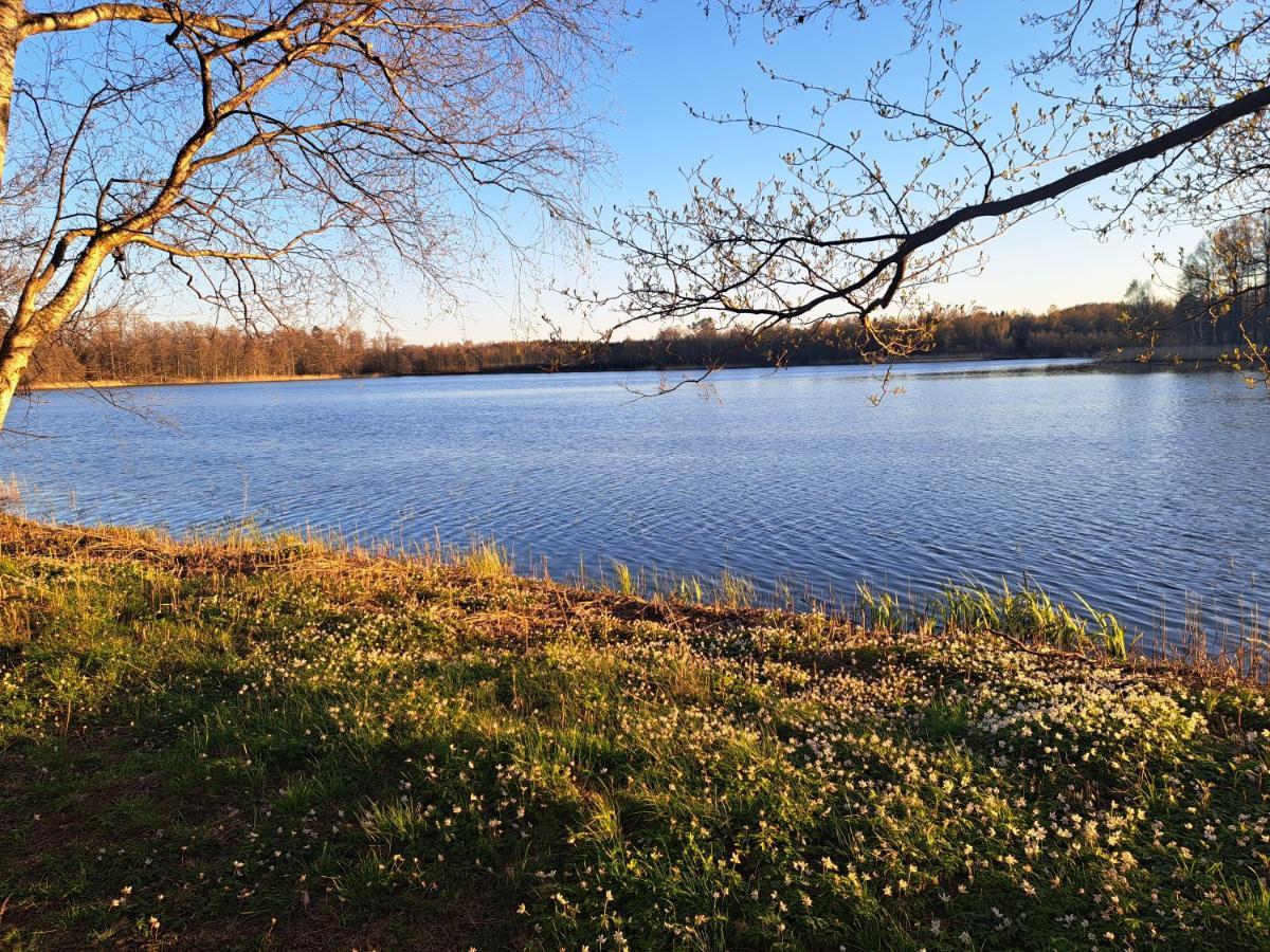 Haestveda Vandrarhem Och Stugor Extérieur photo